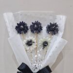 The Midnight Garden Candle Bouquet